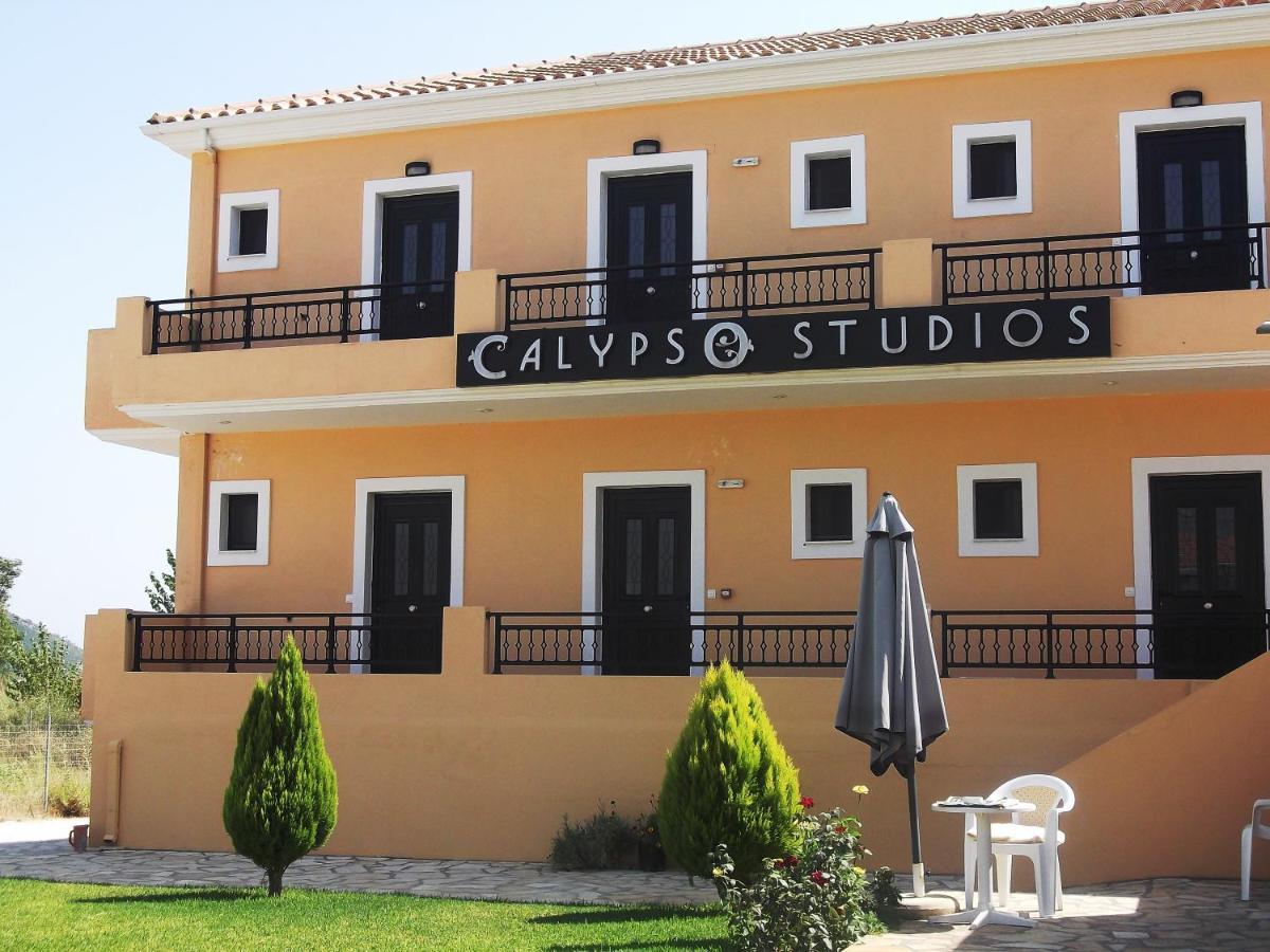Calypso Luxury Studios Vasilikí Eksteriør bilde