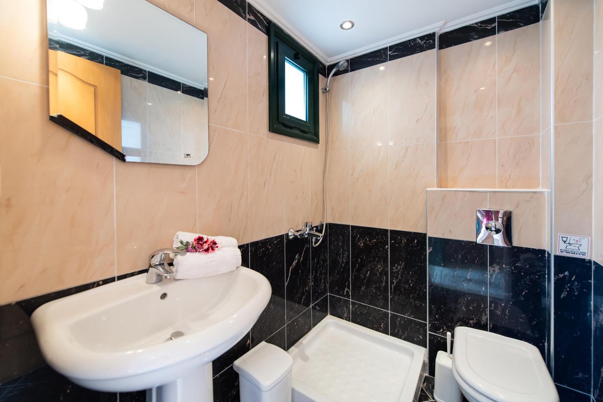 Calypso Luxury Studios Vasilikí Eksteriør bilde