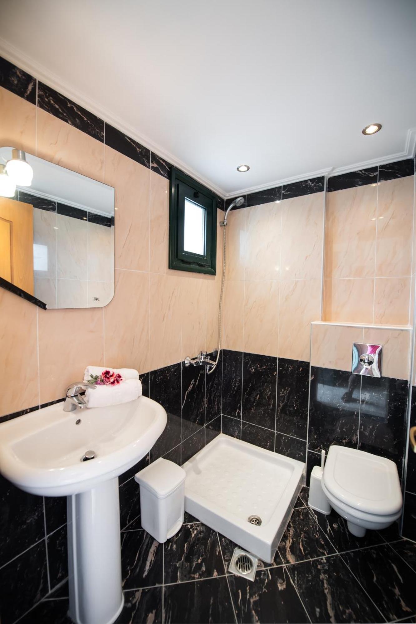 Calypso Luxury Studios Vasilikí Eksteriør bilde